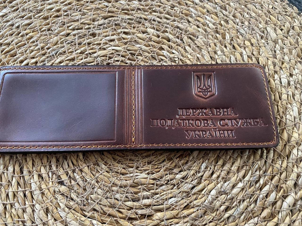 Шкіряна обкладинка Державна податкова служба України на чотири відділення Каштан Київ - фото 1