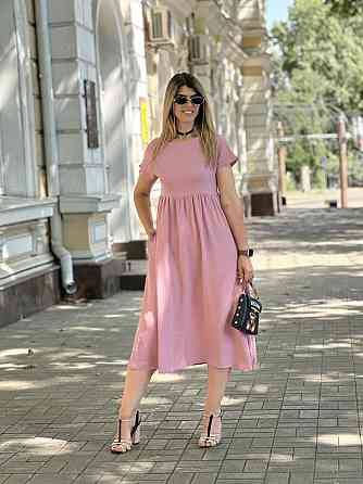 Летнее платье миди свободного кроя 