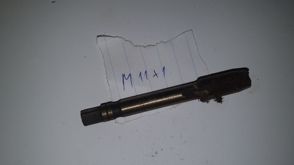 Метчики машинно-ручные М11х1. СССР. Харьков - изображение 1