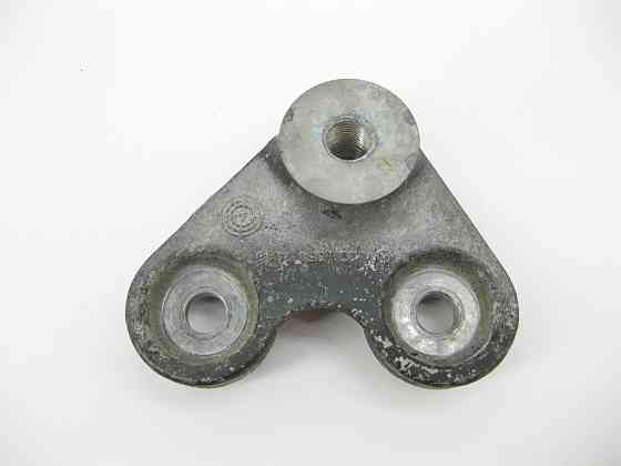 Mercedes-Benz  A2213511418 Передній правий кронштейн заднього редуктора S-Class W221 W222 Одесса