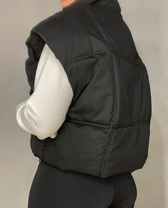 Жилетка жіноча HAIZIYUAN 535 укорочена широка оверсайз спущене плече чорна, чорний, L Київ - фото 12