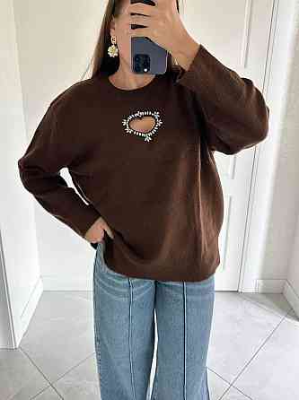 Жіночий светр універсального розміру з вирізом у вигляді серця машинна в'язка Одеса