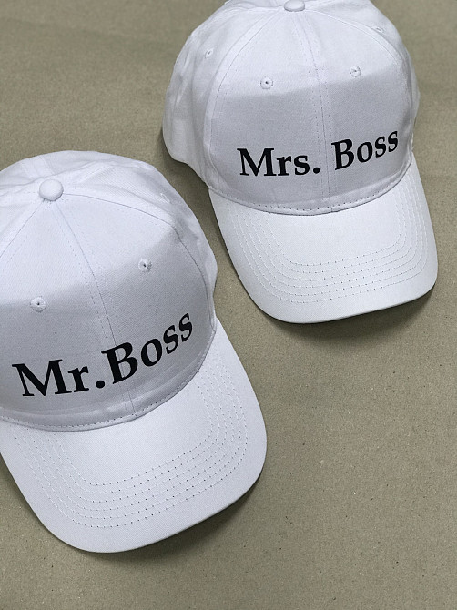 Парні білі бейсболки з написами — "Mr. Boss/Mrs. Boss". Чернівці - фото 2