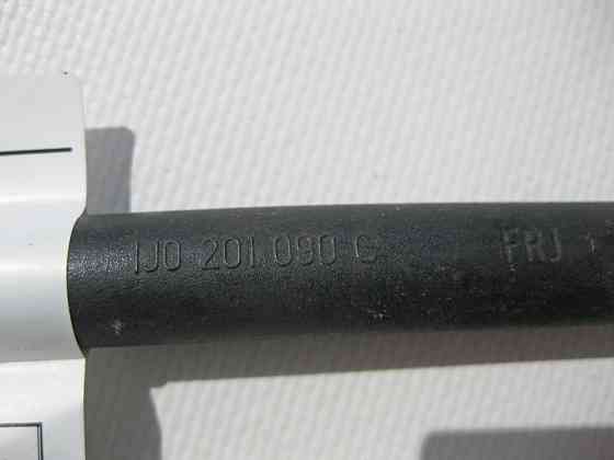 VAG  1J0201090C Вентиляційна трубка Audi A3 Seat Leon Teledo Skoda Octavia VW Bora Golf Одесса