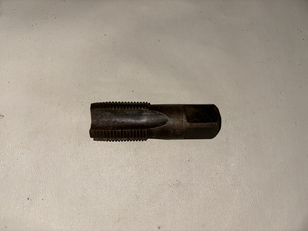 Метчик дюймовый G1. СССР. Харьков - изображение 1