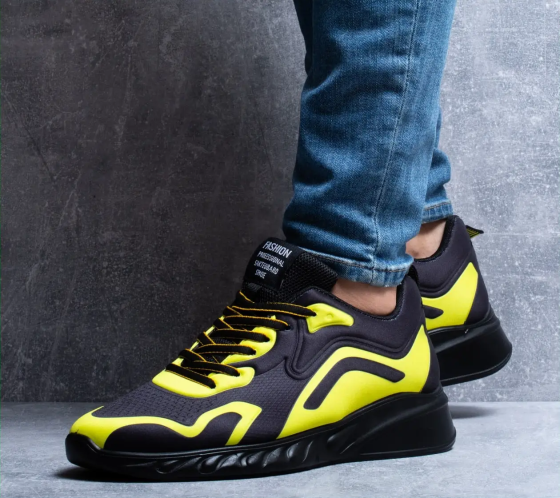Кросівки Чоловічі Чорні Тканинні Boost Пінка Жовті (розміри: 44) Дніпро