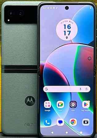 Телефон Motorola RAZR 2023 8/128Gb. Dual. Київ