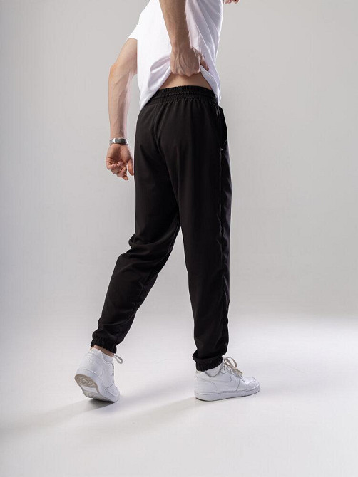 Черные джоггеры для мужчин. Мужские демисезонные легкие штаны джоггеры Pobedov Savaya Киев - изображение 2