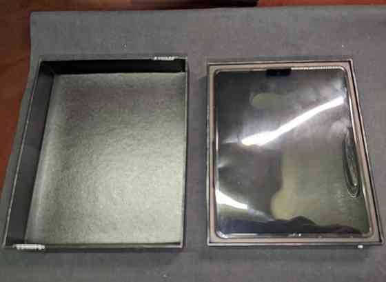 Смартфон : Samsung Galaxy Fold 3. Киев