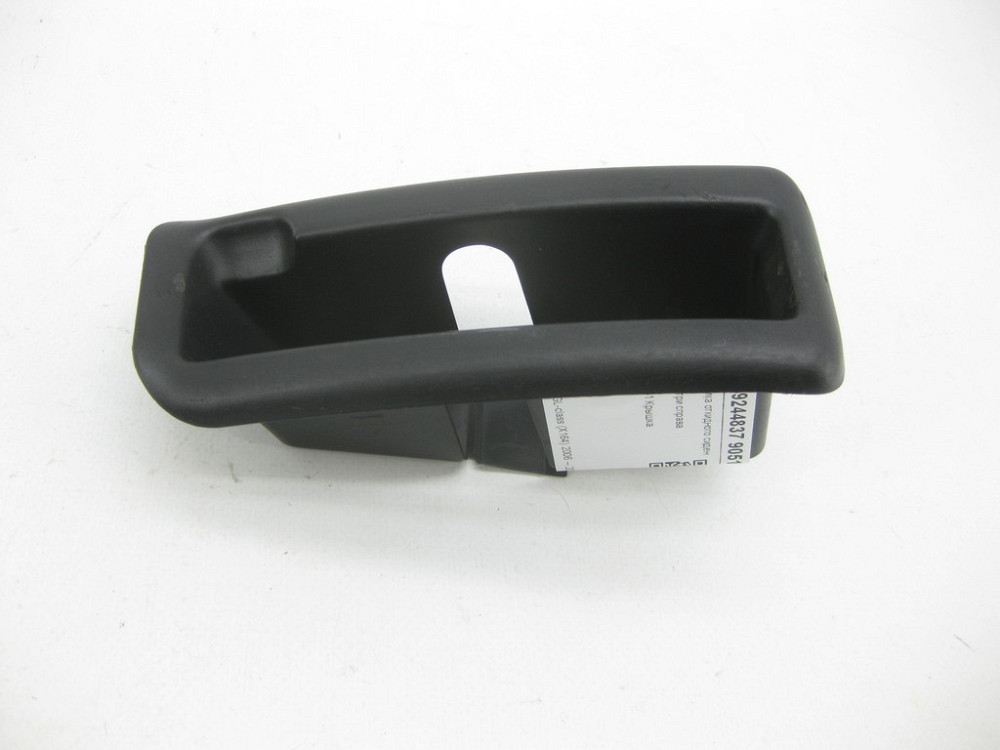 Mercedes-Benz  A1649244837 9051 Кришка петлі замка відкидного сидіння другого ряду всередині праворуч чорна GL X164 Одеса - фото 3