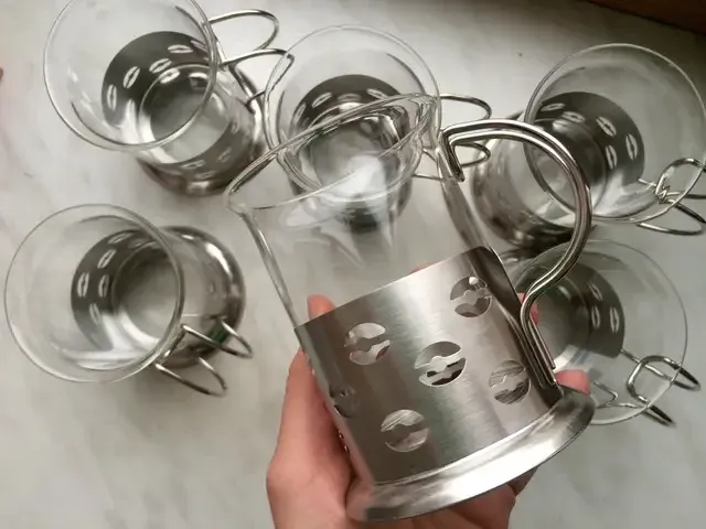 Заварник-прес UNIQUE UN-1155: 0.6 л з 4 чашками по 0.2 л – для ідеального чаювання Одеса - фото 3