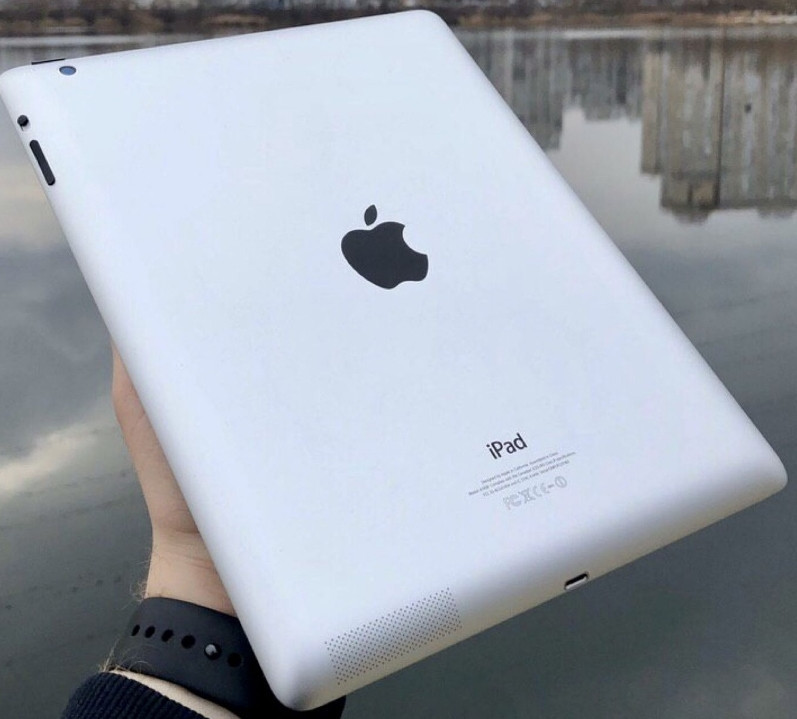 Планшет: Apple iPad 4 ,9.7 , WiFi.наявності iPad (4th generation) Wi-Fi (MM) Киев - изображение 1
