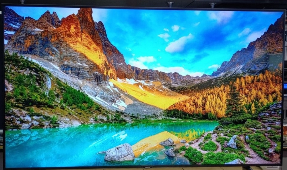 Телевизор Samsung 55