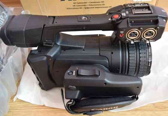 Canon XF200 HD Camcorder Професійна відеокамера Харків
