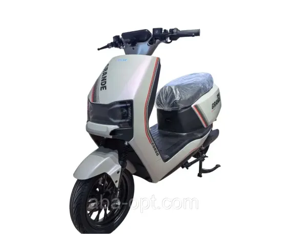 Электрический скутер CORSO GR 2000W-72вт-35А/ч GraFen шины 12