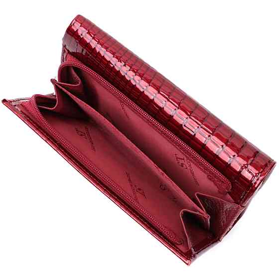 Кошелек женский в три сложения из лакированной фактурной натуральной кожи ST Leather 22708 Красный Киев