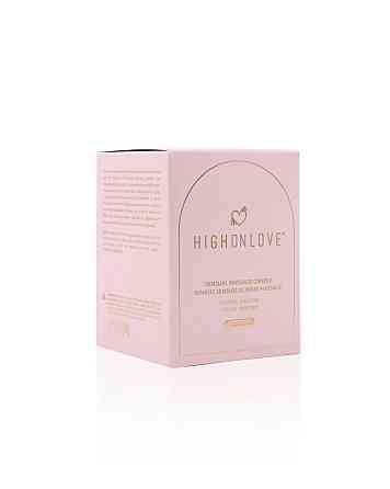Масажна свічка з ароматом лічі та мартіні Sensual Massage Candle Lychee Martini, 250 мл HighOnLove (Канада) Sex Aura Київ