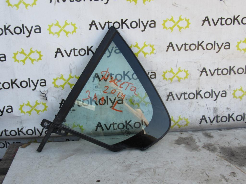 Скло дверей заднє ліве маленьке VW Jetta 2011-2018 Ковель - фото 2