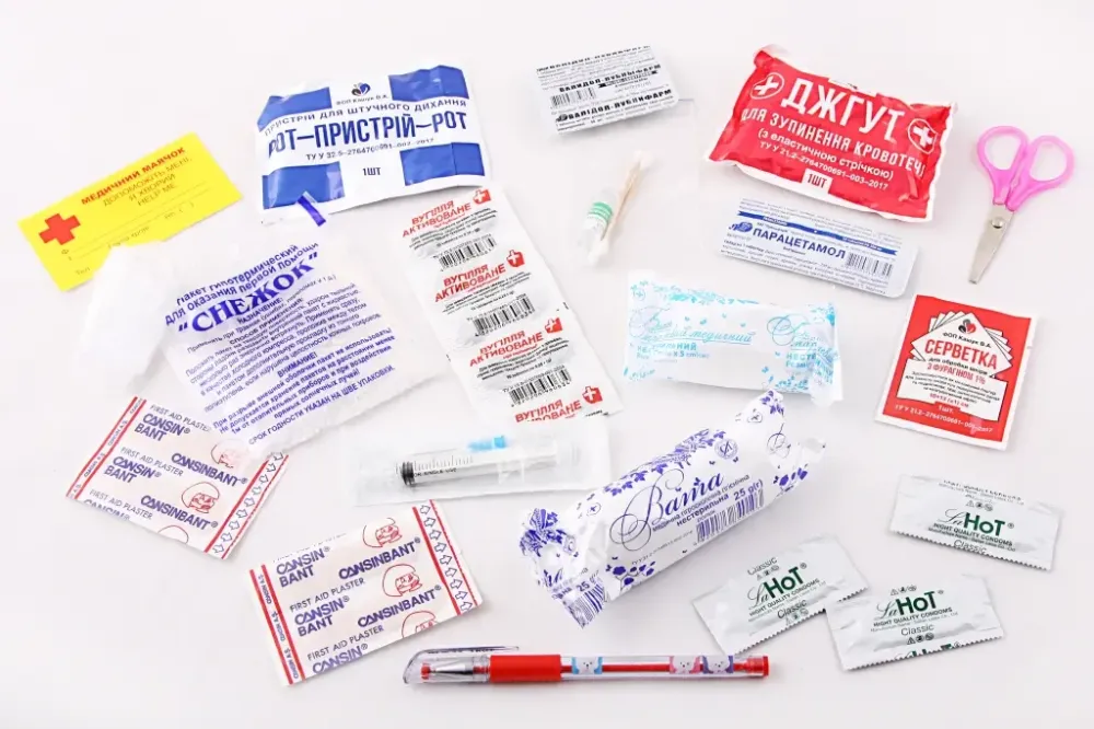 Аптечка медичного Master avto пласт. футляр (31 ед.) Вінниця - фото 2