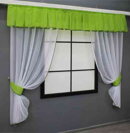 Кухонный комплект VR-Textil № 00к шторки с ламбрекеном белый с салатовым 200х170 см (59-957) Киев