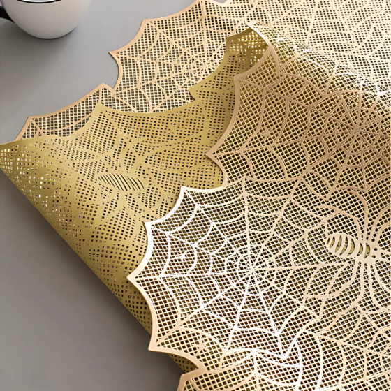 Килимок сервірувальний під гаряче 150×35см, сервірувальна серветка золотиста, візерунок у вигляді павутини Кам'янець-Подільський