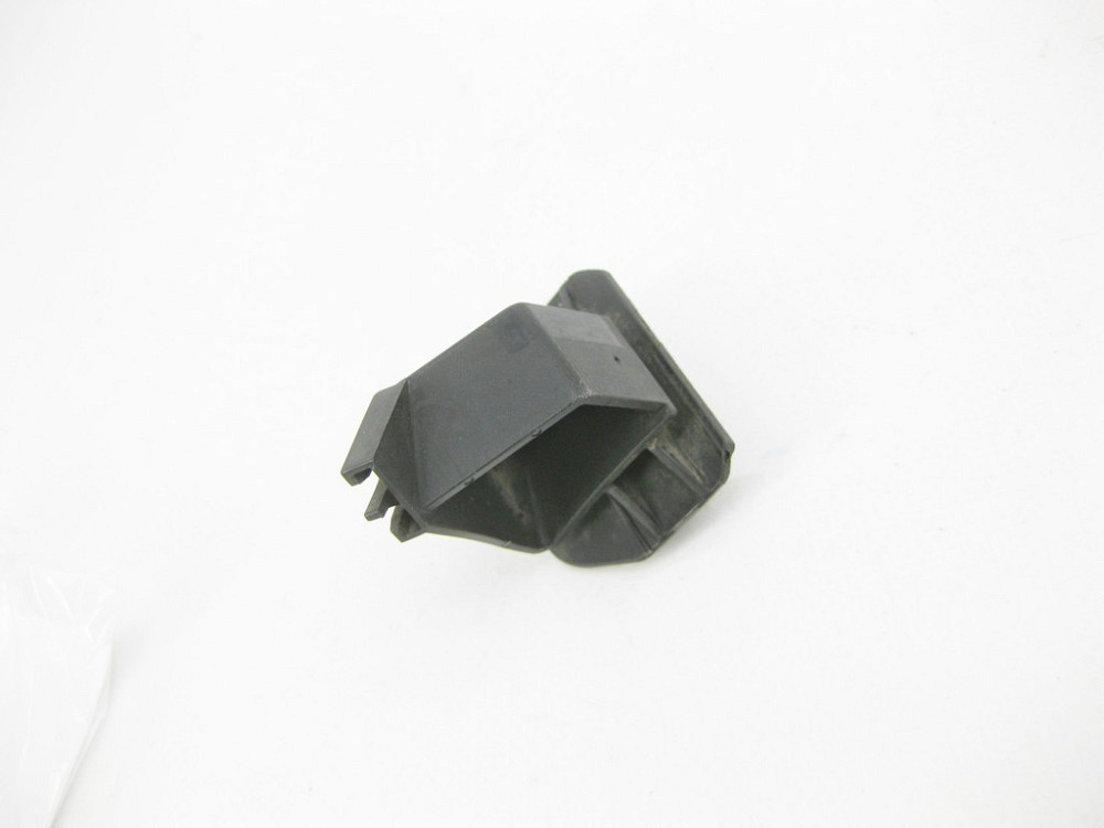 Mercedes-Benz  A1665452540 Тримач - місце роз'єму кабелю мосту праворуч ML/GLE W166 GL/GLS X166 GLE Coupe C292 Одесса - изображение 3