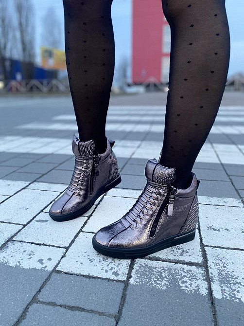 Снікерси жіночі Bosida бронзовий еко-шкіра танкетка 5см ( -6) Коломыя - изображение 1