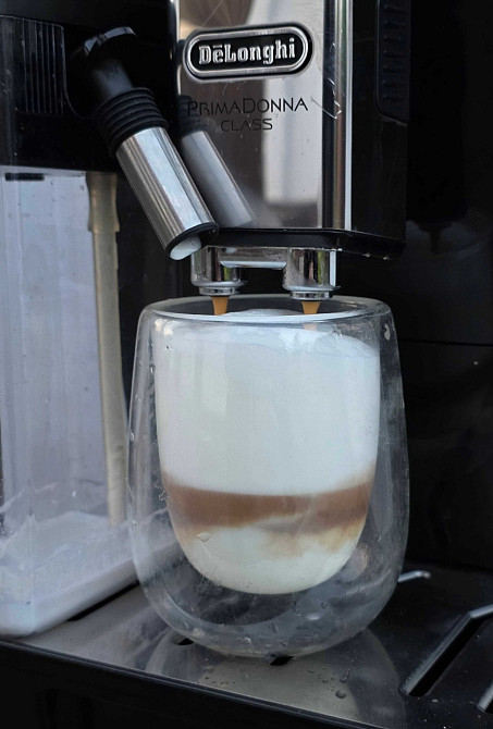 Кавомашина DeLonghi ECAM 550.65 PrimaDonna Class Bluetooth + новий молочник Харків - фото 3