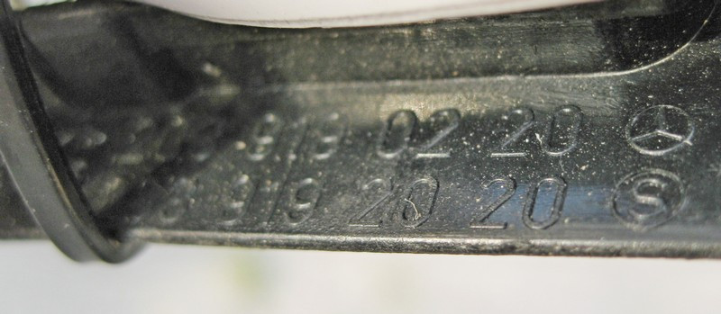 Mercedes-Benz  A2039192020 9051 Зовнішня передня кришка санки правого сидіння чорна C-Class W203 Одесса - изображение 2