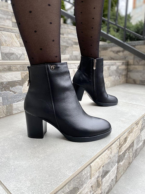 Жіночі черевики YDG-bellini чорні натуральна шкіра висота каблука 7см розмір 36 (2023) Коломия - фото 10