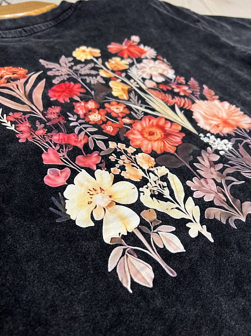 Футболка жіноча A-N 27005 тай-дай варена з квітковим принтом на спині, чорний, one size Київ - фото 5