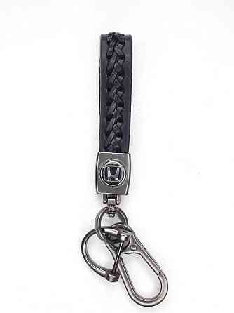 Брелок для ключів плетінь з карабіном Honda Вінниця
