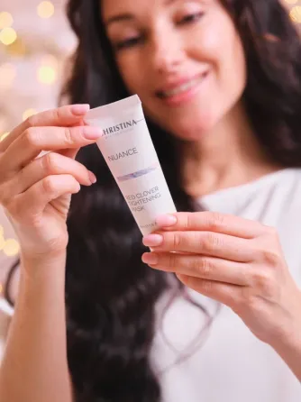 Ліфтингова маска з екстрактом червоної конюшини Christina Nuance Red Clover Tightening Mask 50 мл Дніпро