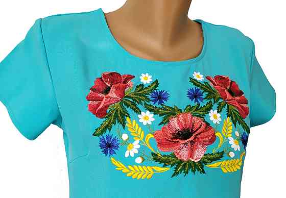 Женское белое платье с вышивкой луговыми цветами «Мак - василек» Киев