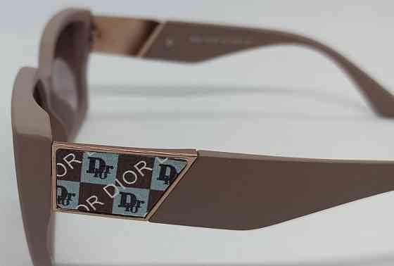 Женские брендовые очки коричнево розовый градиент в бежевой оправе. Киев