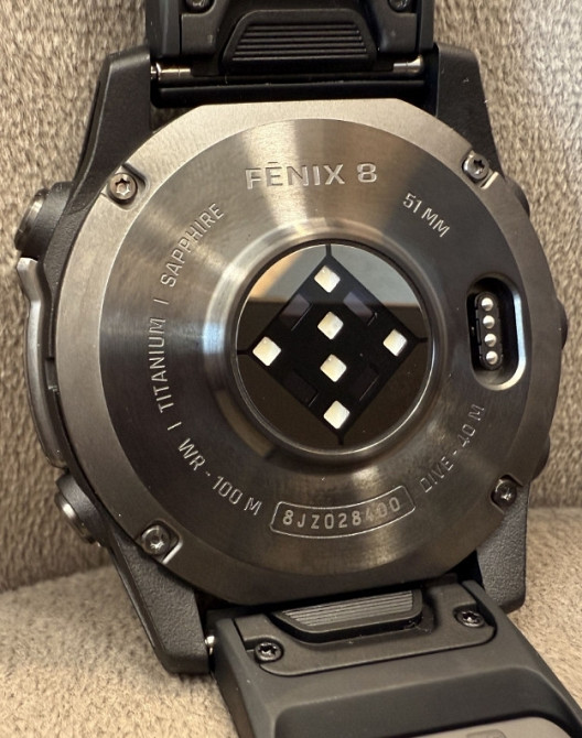 Garmin Fenix 8 51 mm AMOLED Sapphire Carbon Gray Київ - фото 6
