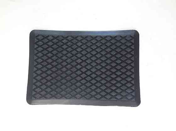 Підп'ятник для килимка в салон 39895 22x15 см Винница