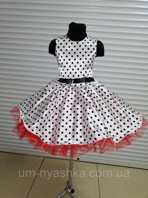 Нежное нарядное платье 