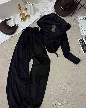 Женский прогулочный костюм двойка: кофта и штаны велюр Черный, 42/44 Одесса