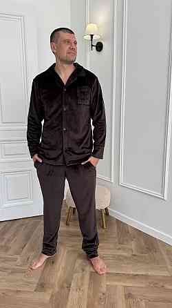 Піжама чоловіча велюрова на ґудзиках Шоколадний S Харків