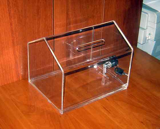 Ящик для пожертвований EKOSTAR Домик 200х258х200 Киев