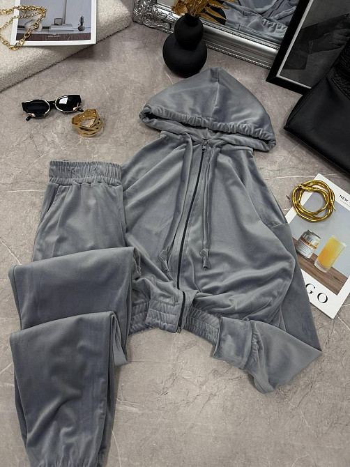 Женский повседневный велюровый костюм двойка: кофта и штаны Графит, 46/48 Одесса - изображение 7