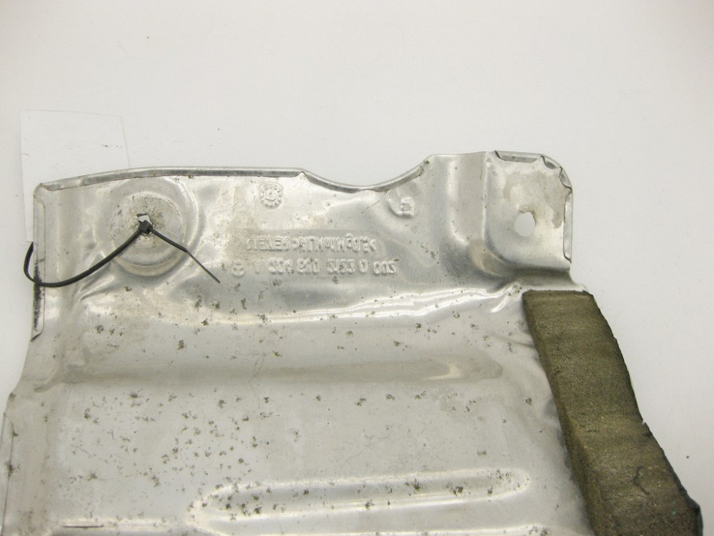 Mercedes-Benz  A2046802122 Теплозахисний екран над центральним глушником позаду E-Class C207 C-Class W204 Одеса - фото 6