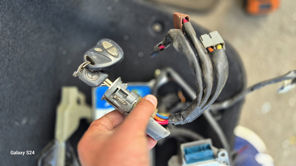 Geely CK 2006–2014 Замок зажигания Киев - изображение 1