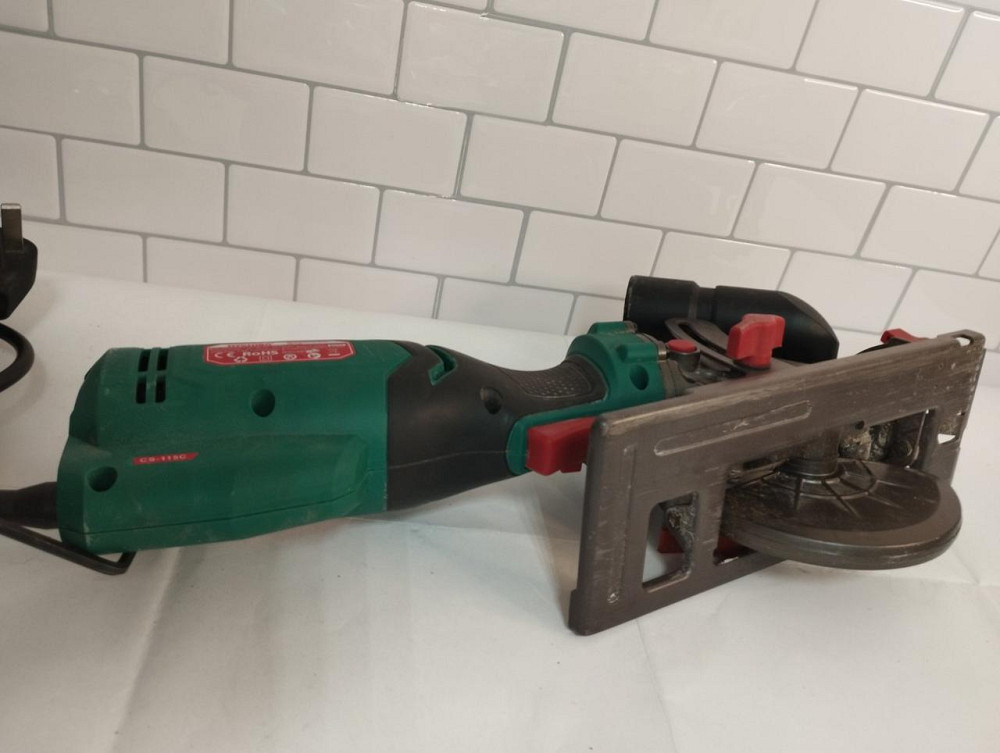 Б/в Міні циркулярна заглибна пила Hychika 750Вт Пила циркулярна Hychika 750Вт диск 115мм глиб 48мм лазер Київ - фото 10