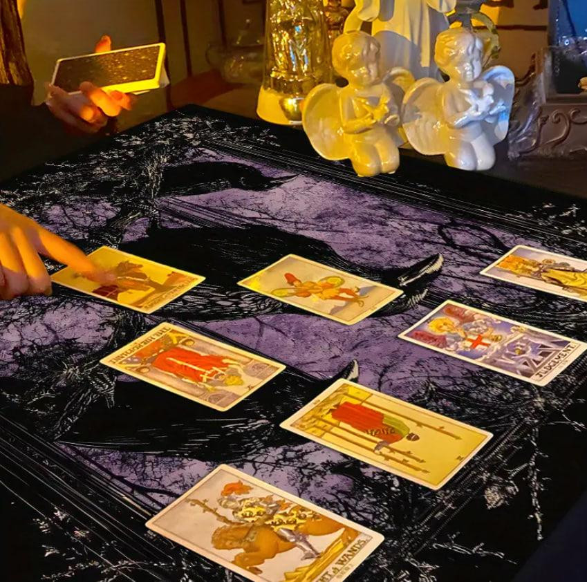 Вівтарна скатертина 49×49 см з воронами на фіолетовому тлі — готичний декор для Таро, рун і ритуалів Київ - фото 4