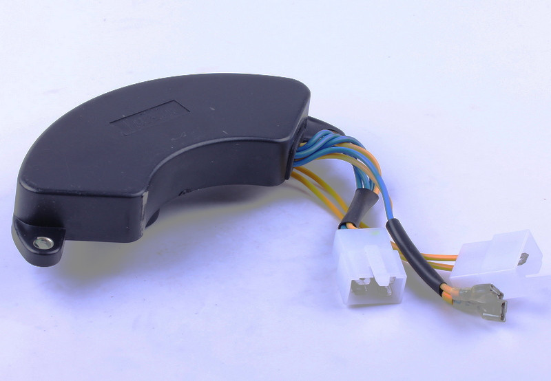 Стабилизатор напряжения бензогенератора  (5-6 кВт)  трехфазное (пластик) Мукачево - изображение 1