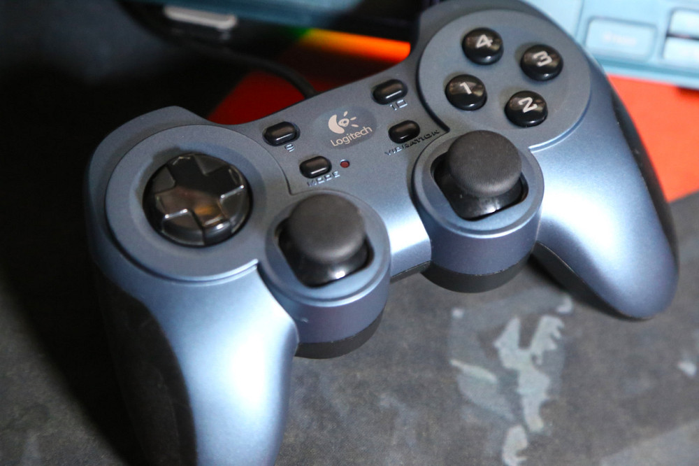 Джойстик PC logitech rumblepad 2 USB Original Идеальное состояние, без коробки Киев - изображение 1