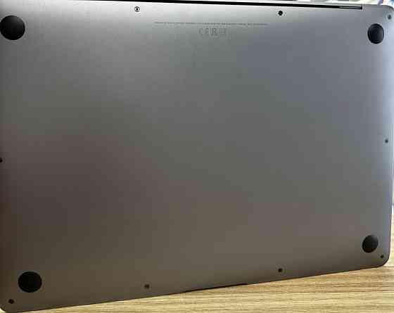 MacBook: Air 13 (2019) i5 8/128Gb. Space Gray A1932. Київ