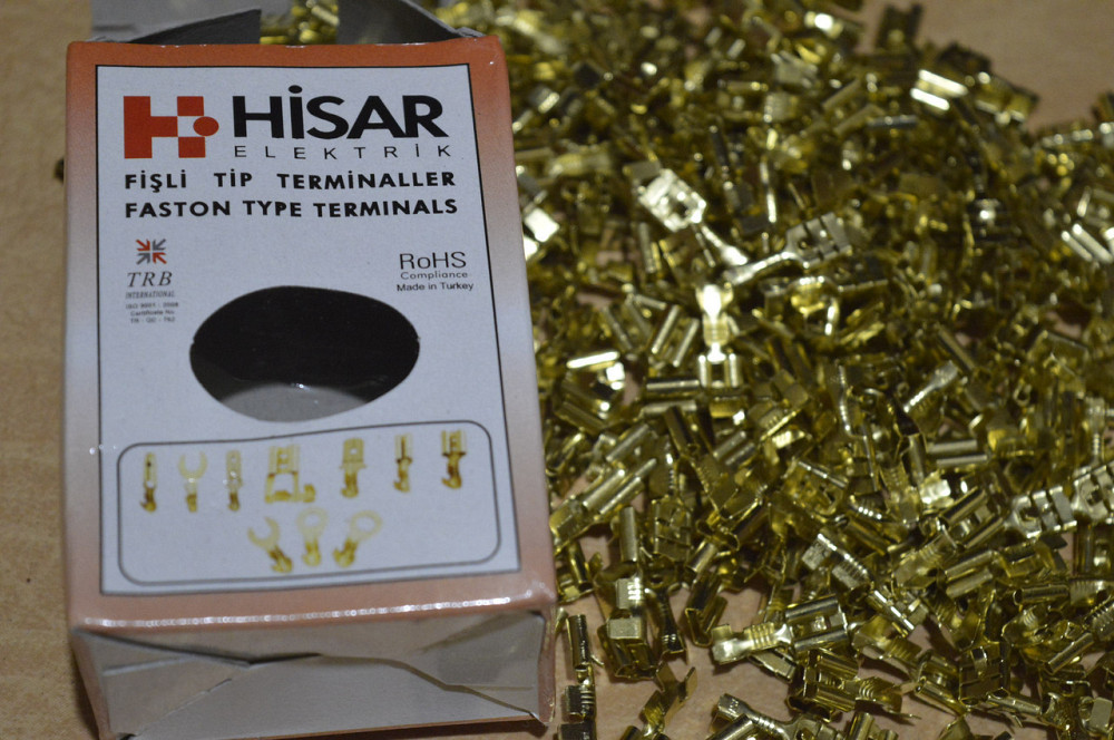 Клемма кабельная плоская (мама) 0,75-2,5кв.мм. 6,3 мм, SF2D латунь HISAR Elektrik (Турция) Полтава - изображение 1